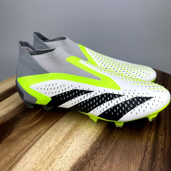Adidas Predator Accuracy + FG Men's 11.5 Laceless Soccer Football Cleats GZ2604 - Picture 2 of 12